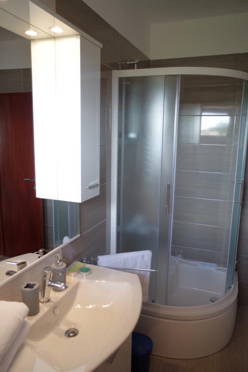 Villa Palas Apartments Rogoznica  Zimmer foto